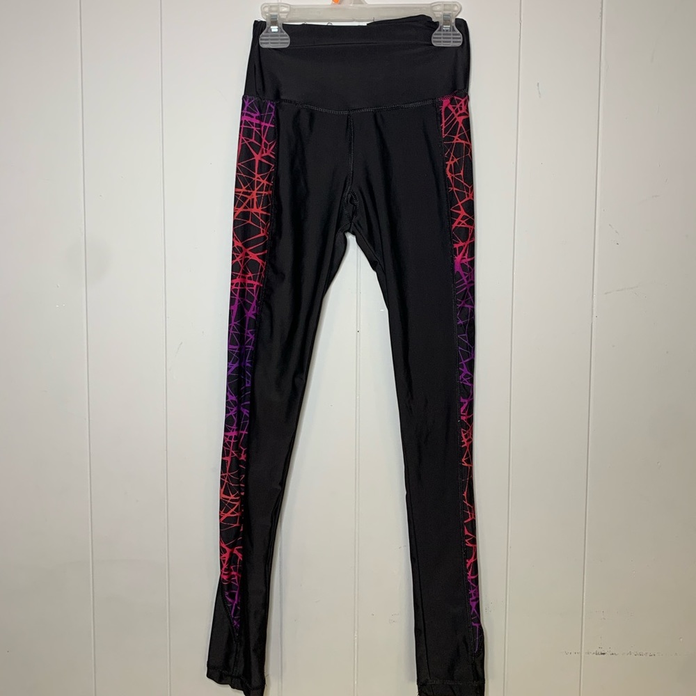 FREE WORKOUT LEGGINGS: INFO BELLOW